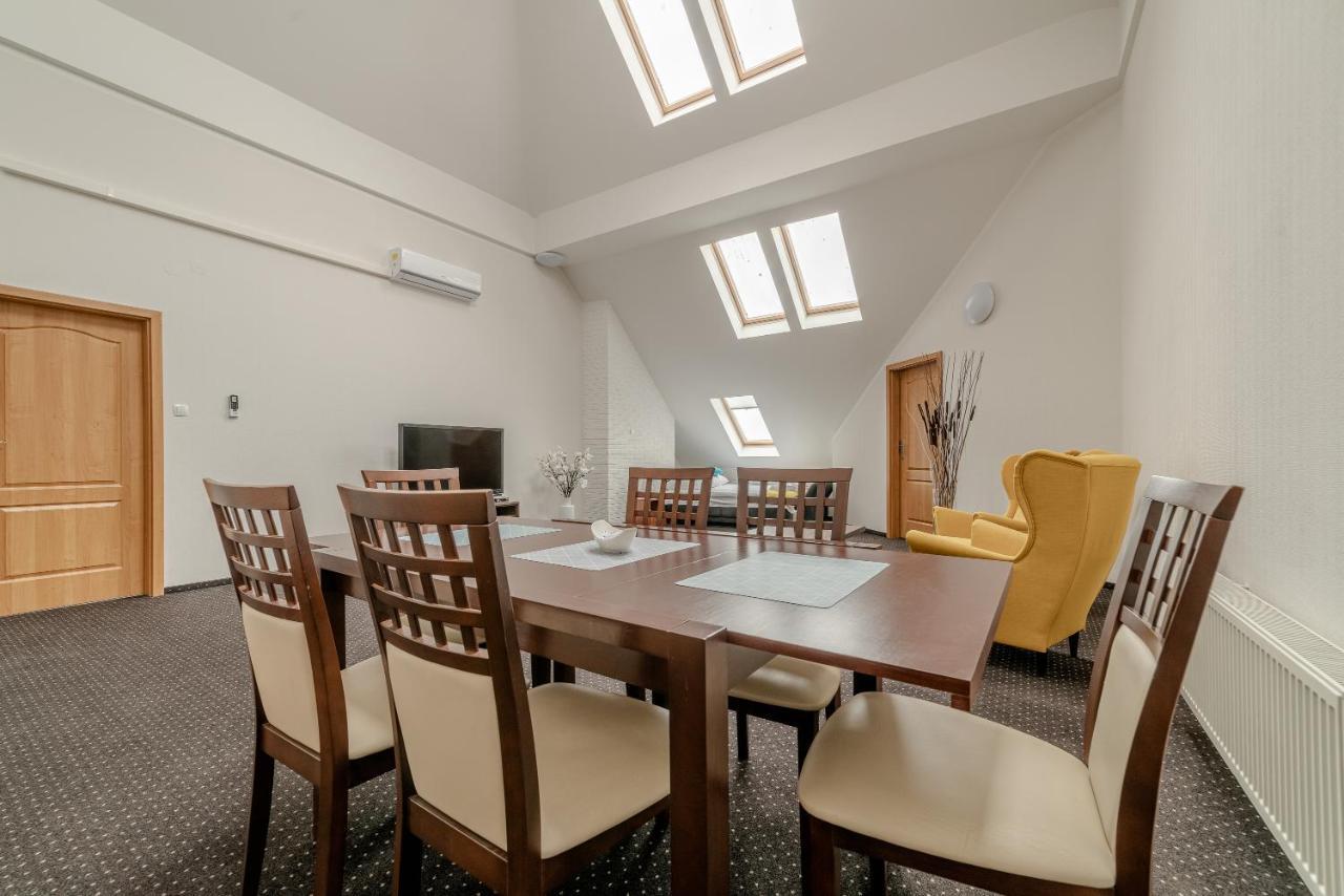 Guz Apartamenty Giżycko Extérieur photo