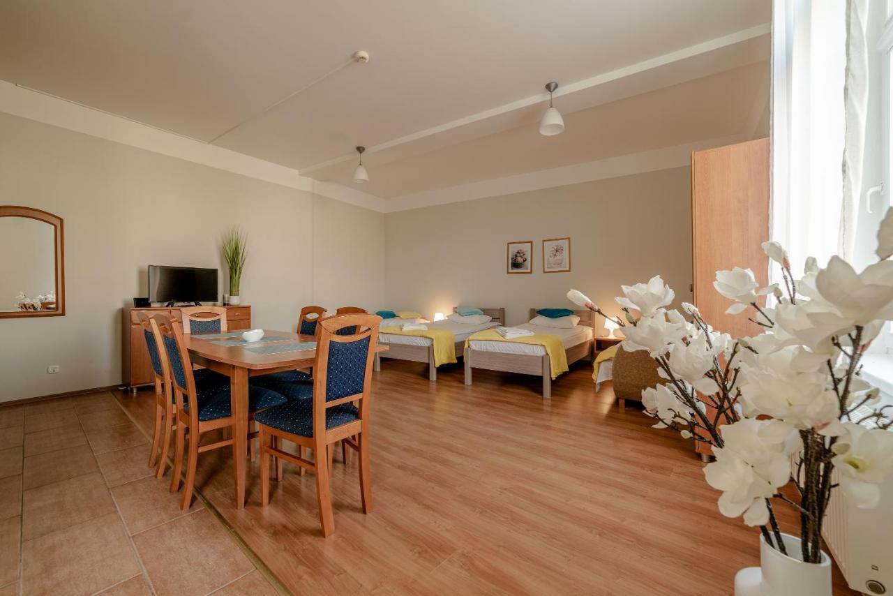 Guz Apartamenty Giżycko Extérieur photo